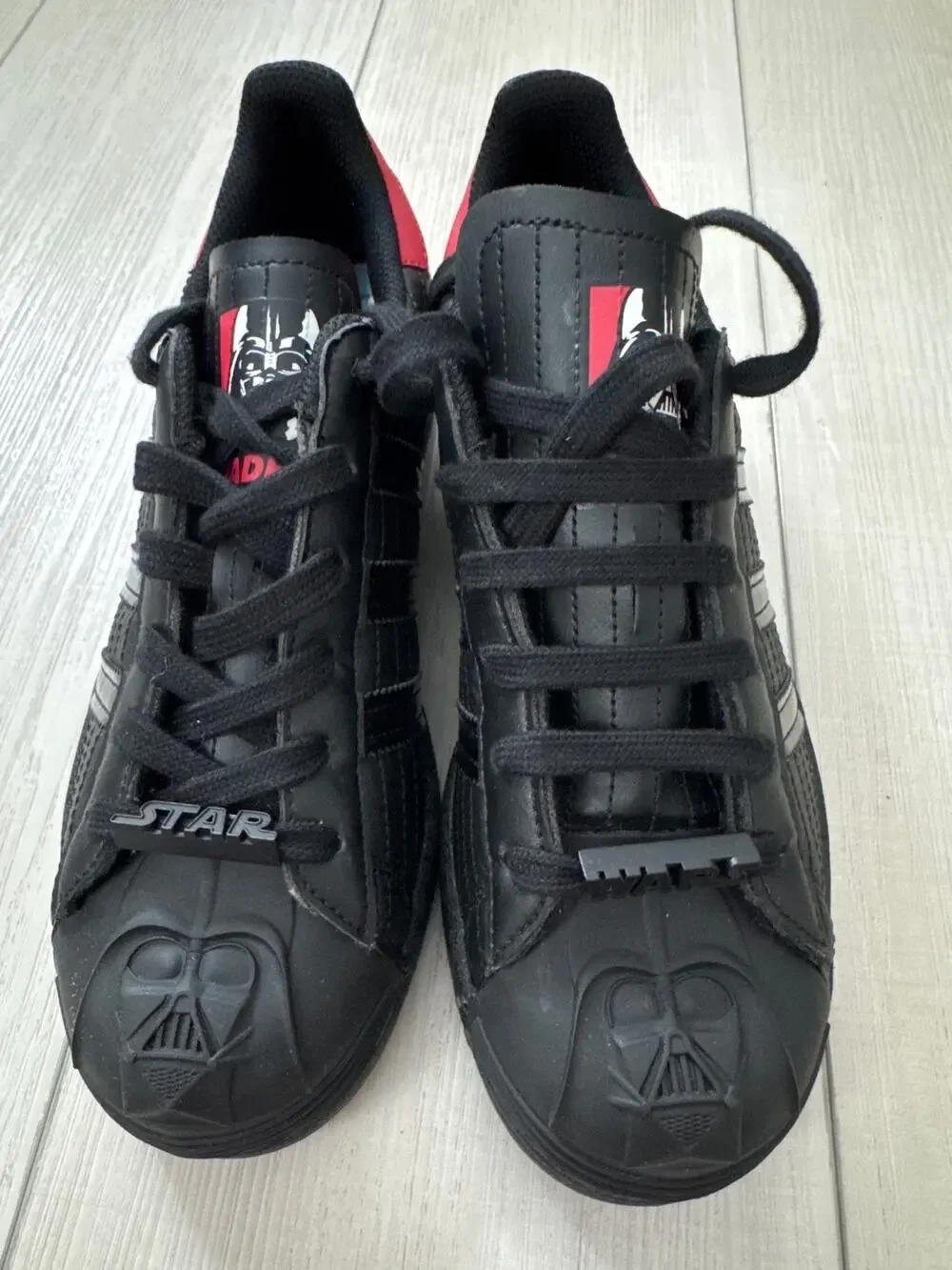 Adidas Superstar Star Wars Darth Vader Black. Sz 6.5 youth women men